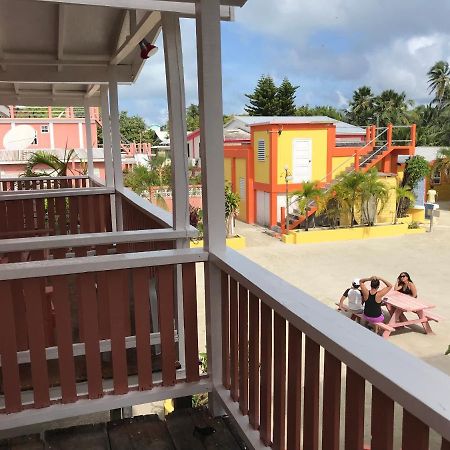 Tropical Paradise Express Caye Caulker Exteriér fotografie